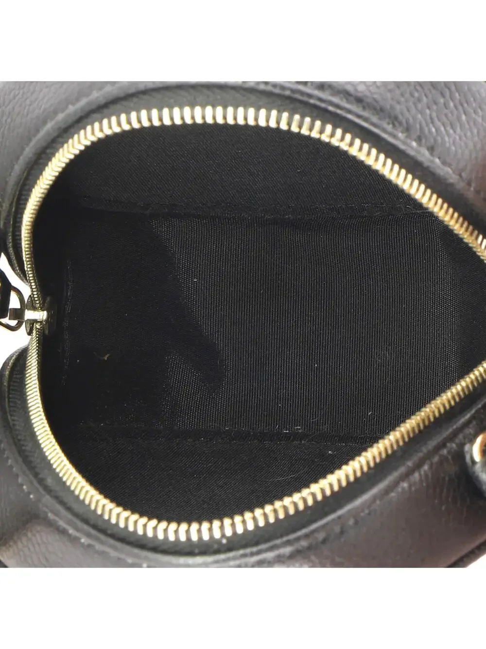 CHANEL elevate your